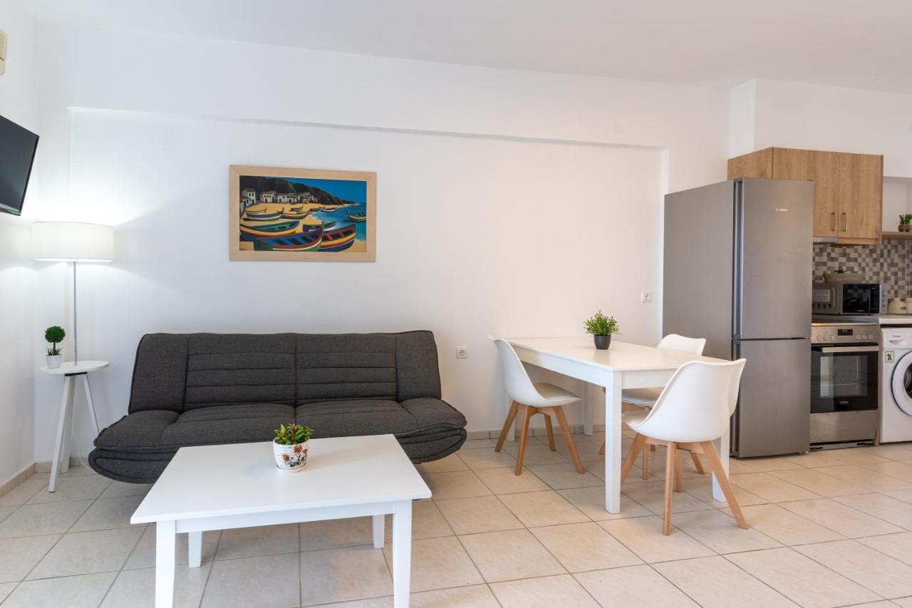 Azure Seaside Apts Magnisía Dış mekan fotoğraf