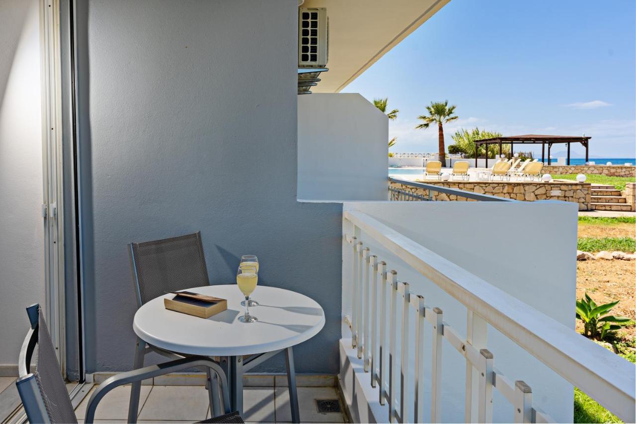 Azure Seaside Apts Magnisía Dış mekan fotoğraf