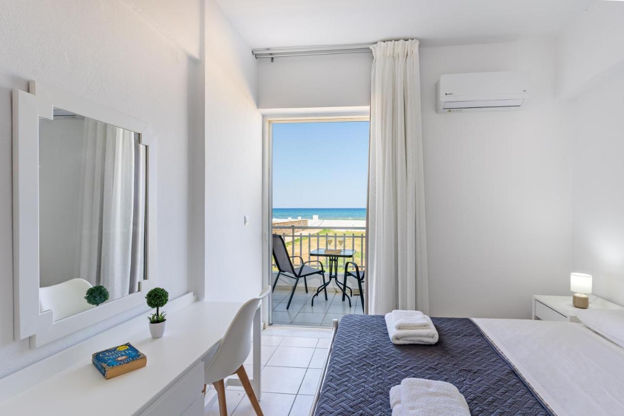 Azure Seaside Apts Magnisía Dış mekan fotoğraf