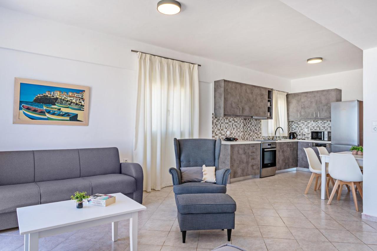 Azure Seaside Apts Magnisía Dış mekan fotoğraf