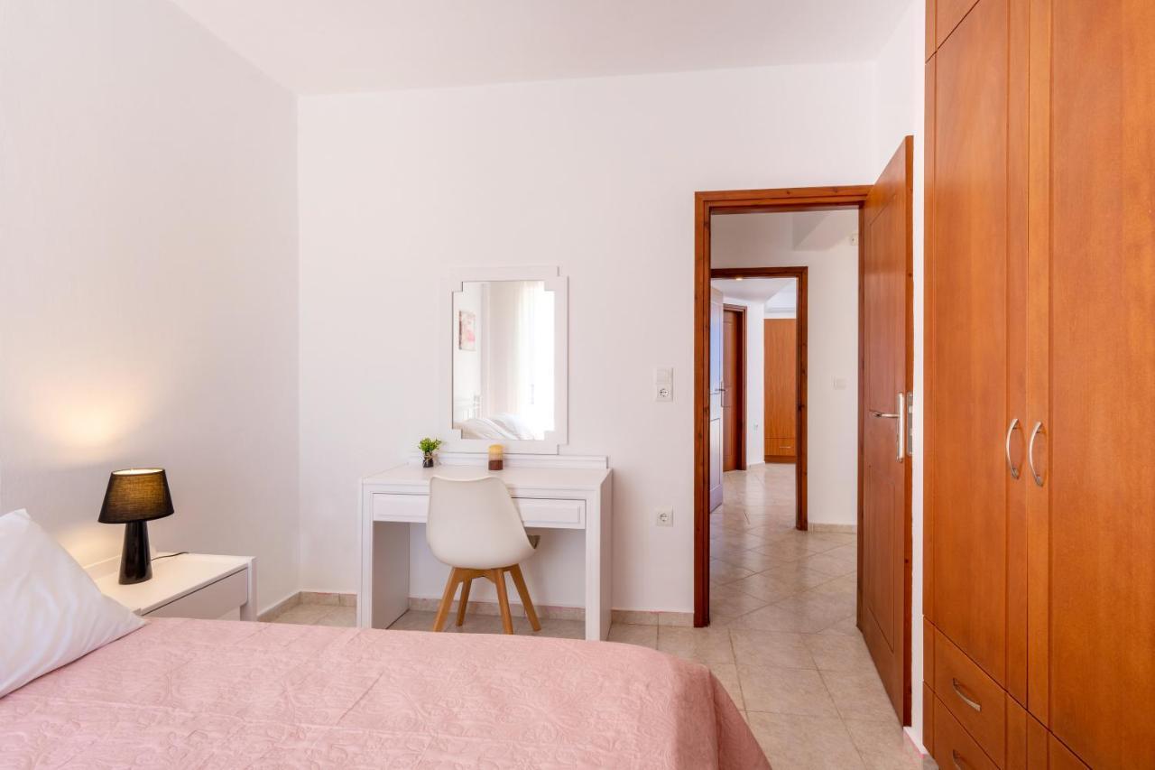 Azure Seaside Apts Magnisía Dış mekan fotoğraf